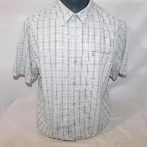 The North Face Mens XL Two Tone Gray  Short Sleeve Button Front Shirt